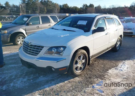 2004 Chrysler Pacifica z USA, uszkodzony, nr VIN 2C8GF68424R291585